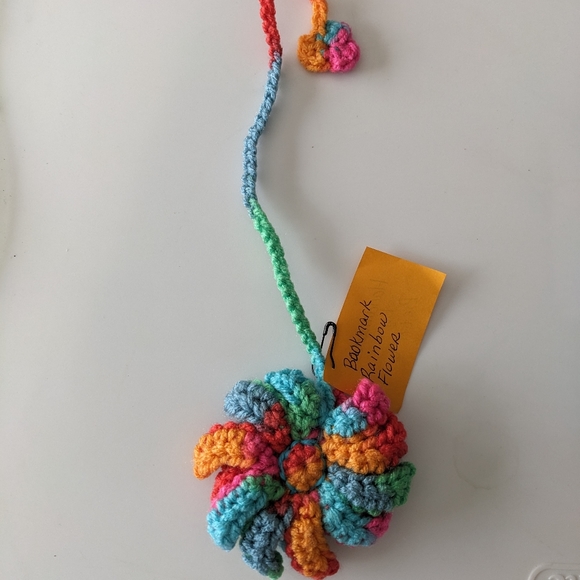 📓NEW Bookmark Flowers HAND CRAFTED Handmade Crochet - Picture 5 of 8